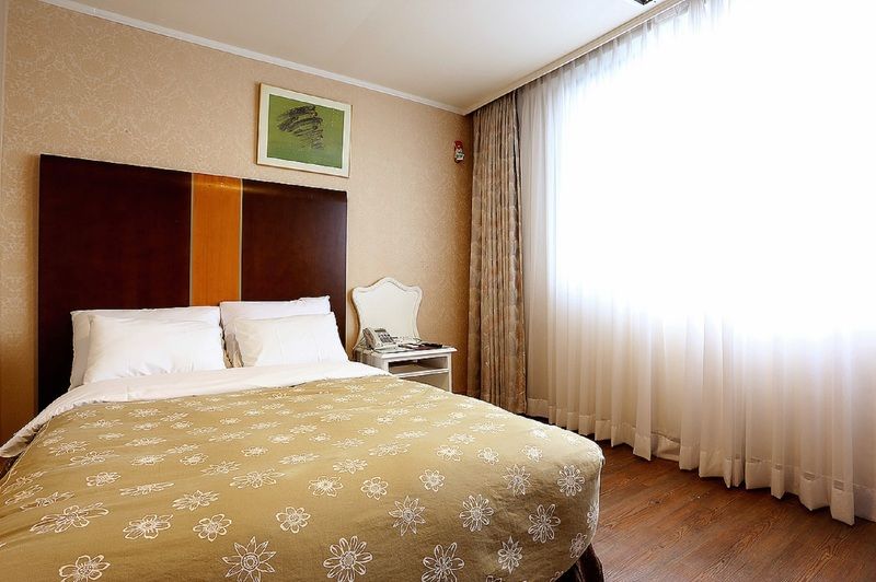 Victoria Hotel Seul Zewnętrze zdjęcie