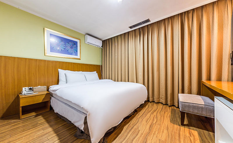 Victoria Hotel Seul Zewnętrze zdjęcie