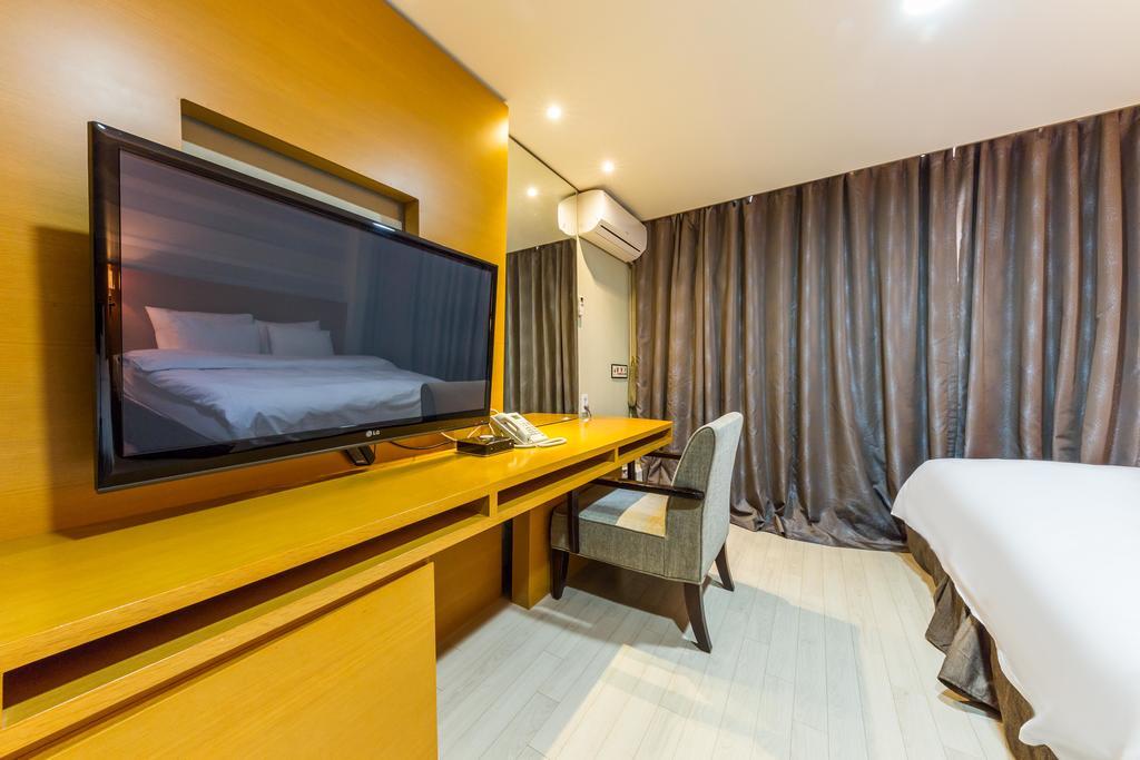 Victoria Hotel Seul Zewnętrze zdjęcie