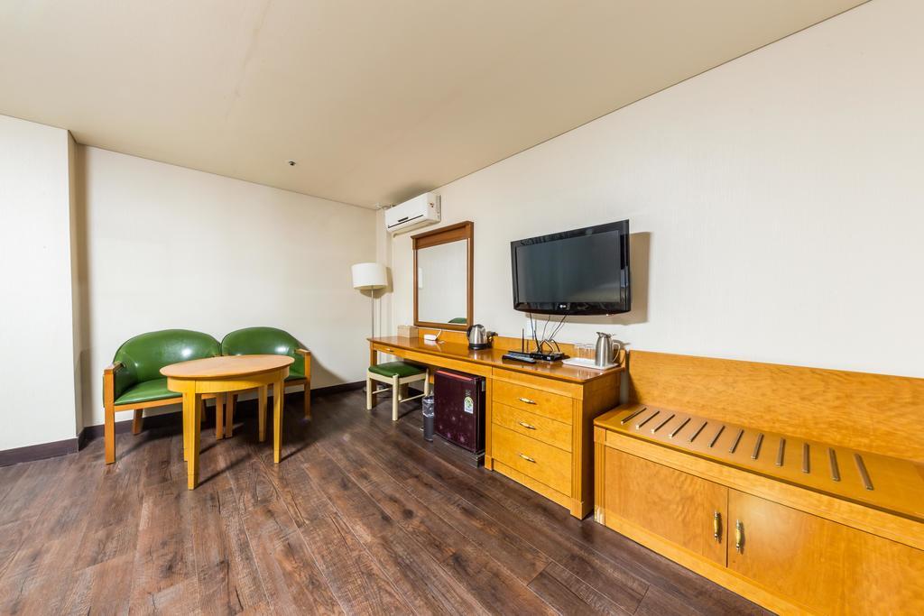 Victoria Hotel Seul Zewnętrze zdjęcie
